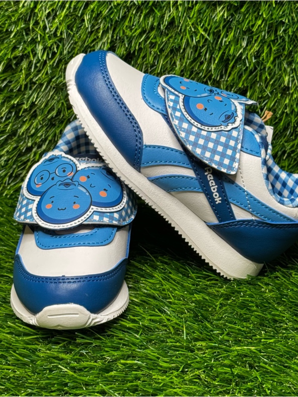 Size 9K - Reebok Kids Toddler Blueberries White Baby Sneakers - 100209553